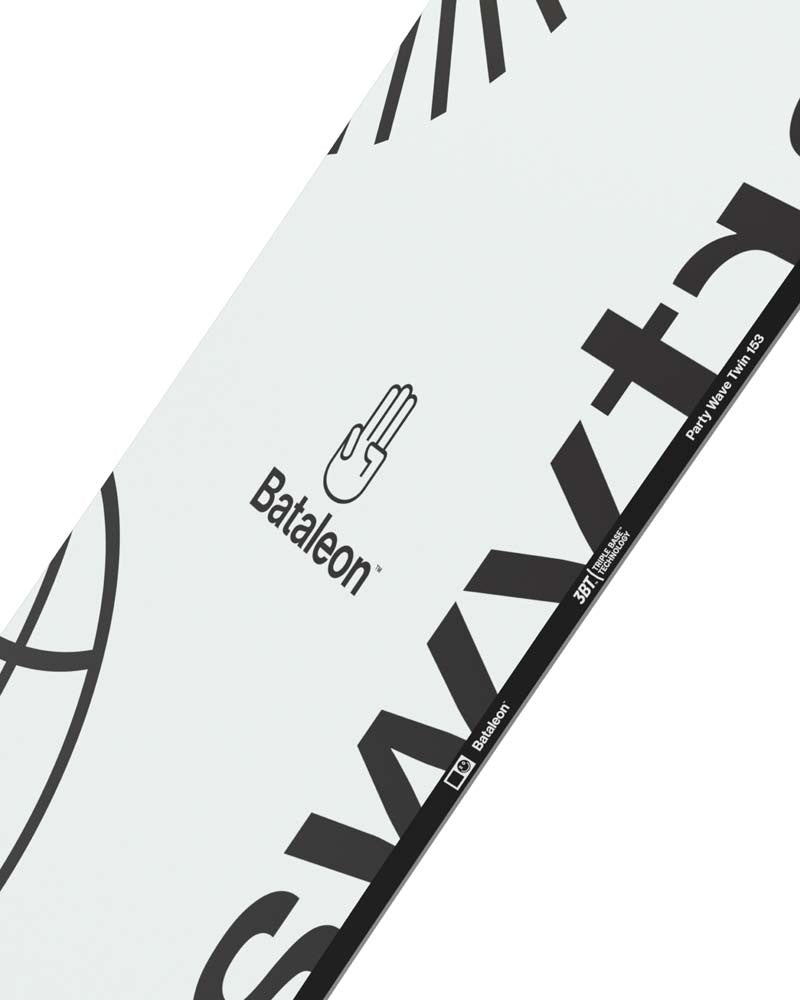 Party Wave Twin Snowboard 2024