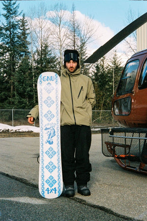 Forest Bailey 4 x 4 Snowboard 2025